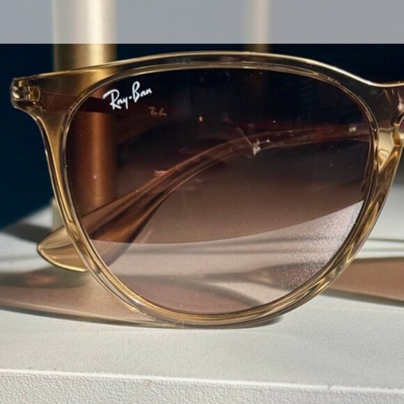 Ray‑Ban RB4171 Erika Sunglasses 54mm Transparent Brown Gradient - New in Box